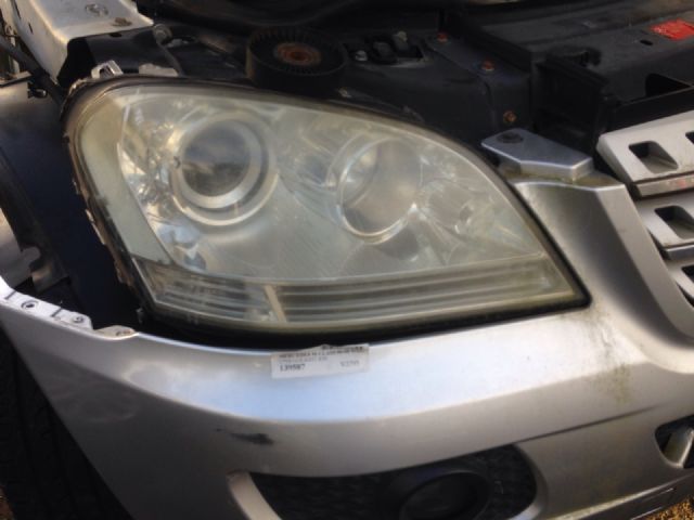 Mercedes-Benz M Class W164 2005-2011 R Headlight