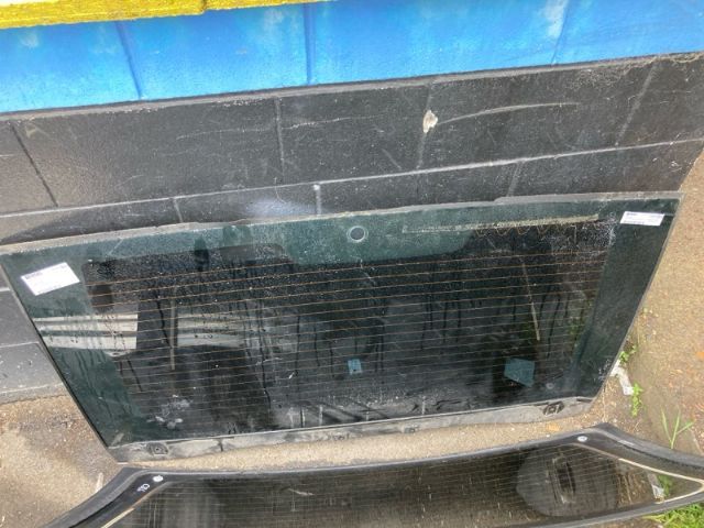 Land Rover Range Rover L322 2002-2012 Tailgate Glass