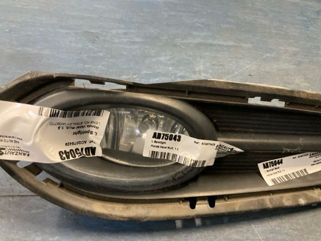 Honda Vezel RU3 L Spotlight