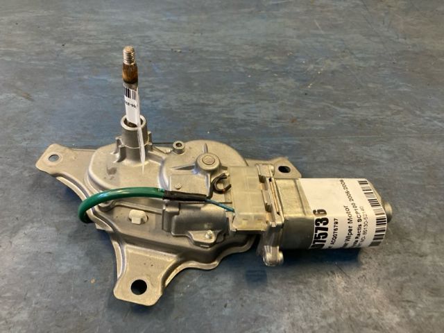 Toyota Ractis SCP100 2005-2009 Rear Wiper Motor