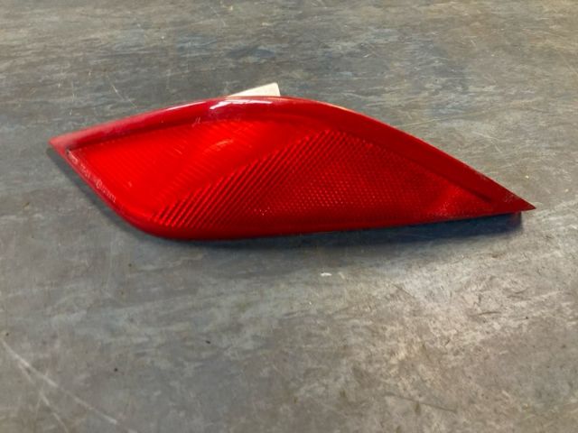 Toyota Sai AZK10 LR Bumper Reflector