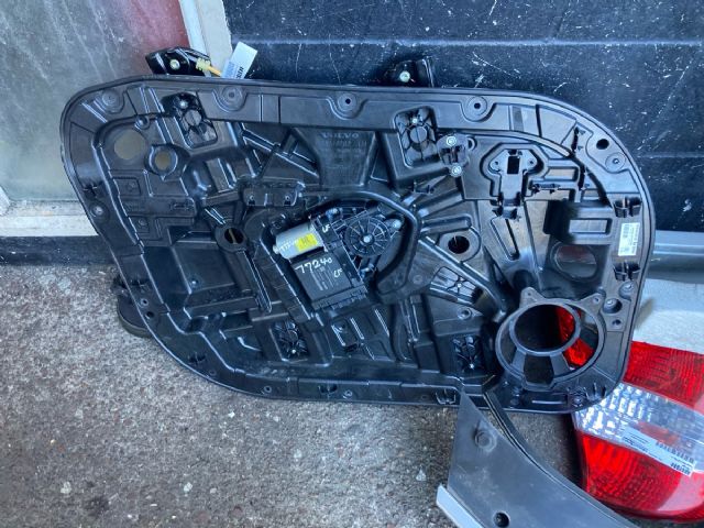 Volvo XC90 XC90 2014-2018 LF Door Elec Regulator