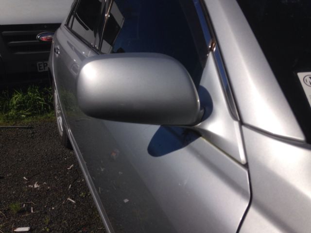 Toyota Mark X X120 01/04-10/09 RF Door Elec Mirror