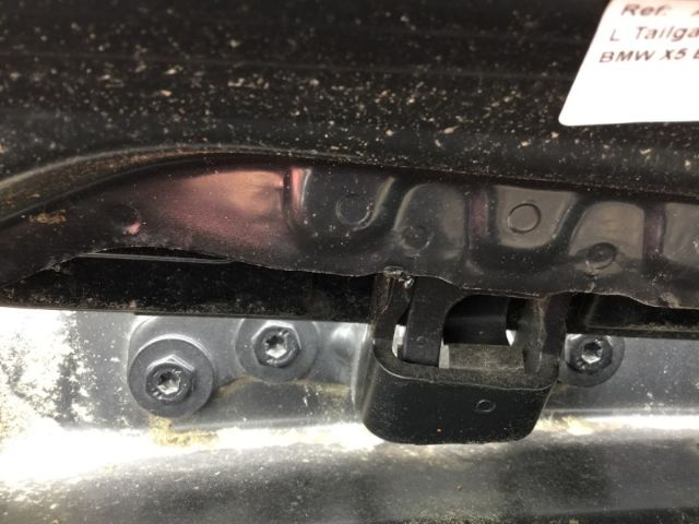BMW X5 E70 2006-2013 L Lower Tailgate Hinge