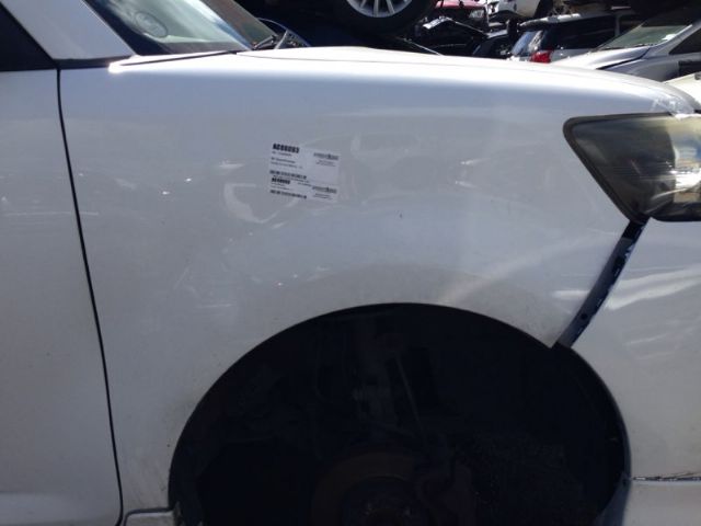 Toyota Rumion NZE151 RF Guard/Fender