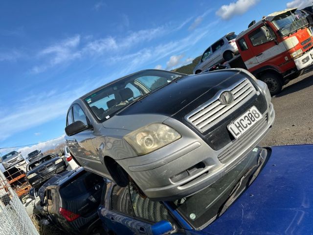 Toyota Avensis T250 2003-2009