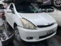 Toyota Wish ANE10 2003-2009