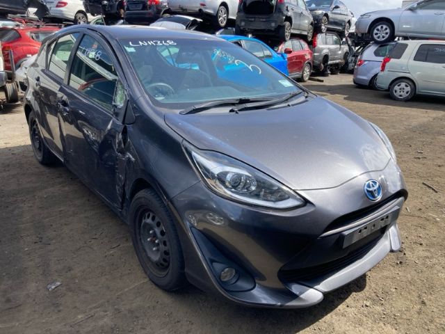 Toyota Prius C Aqua NHP10