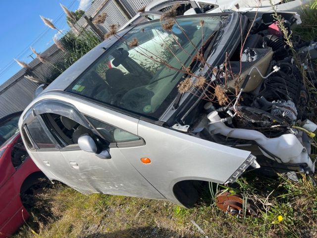 Mitsubishi Colt Plus 2008-2012 Facelift