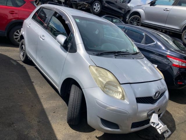 Toyota Vitz SCP90