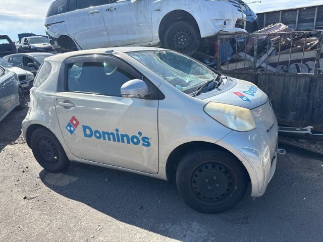 Toyota iQ KGJ10 2008-2015