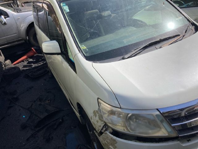 Nissan Serena C25 2005-2010