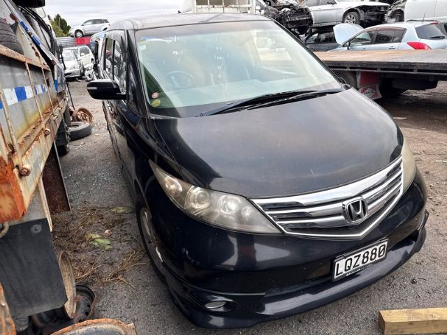 Honda Elysion RR1-RR6 2004-2013