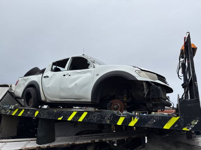 Mitsubishi Triton KB4 4wd