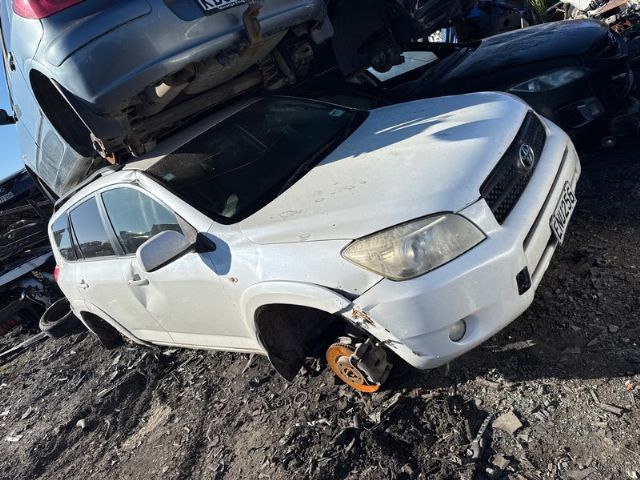 Toyota RAV4 ACA31