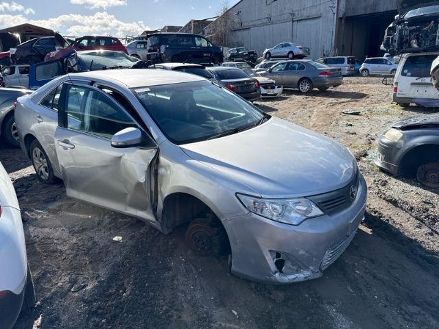 Toyota Camry ASV50