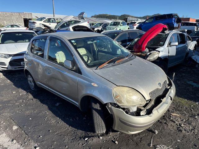 Toyota Vitz SCP13