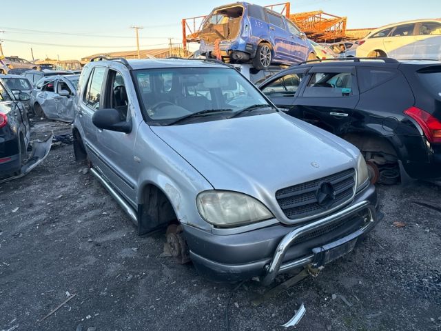 Mercedes-Benz ML W163 1998-2005