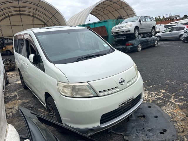 Nissan Serena C25 2005-2010