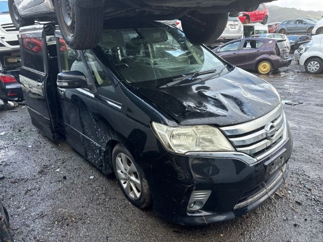 Nissan Serena C26 2010-2014