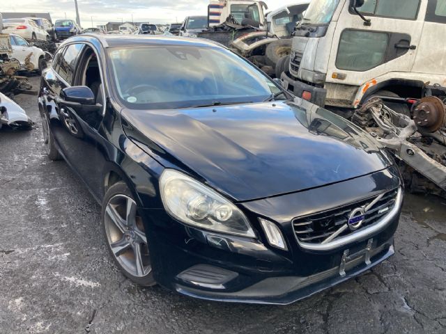 Volvo V60 2012-2015